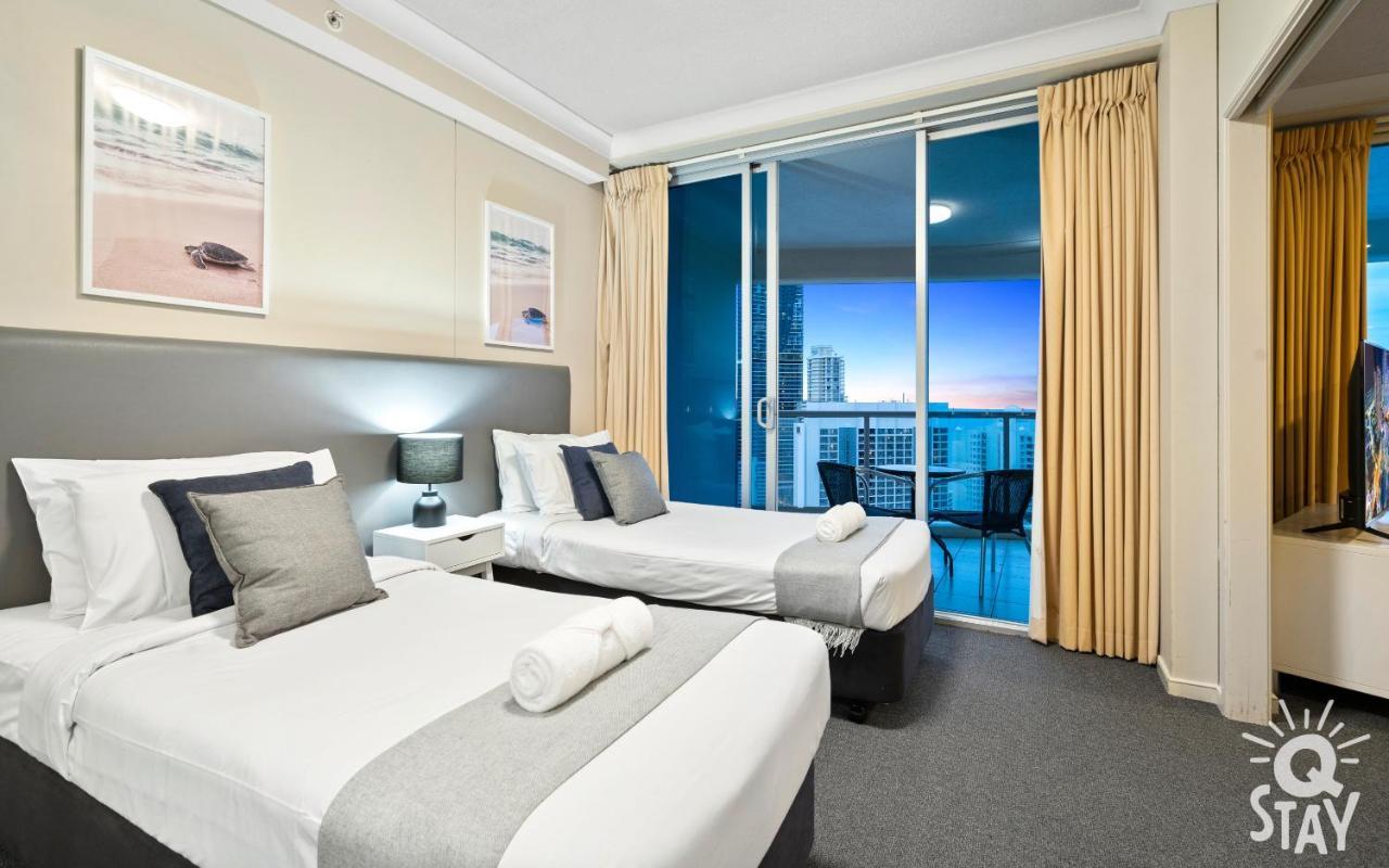2 Bedroom Ocean View At Chevron Reniassance Apartment *
